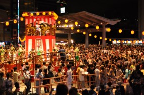 Bon dances at Roppongi Hills square