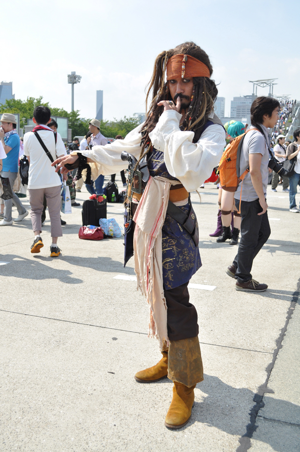 The Pirates of the Caribbean cosplayer at Comiket 82