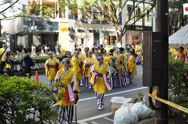 Yosakoi dancers at Omotesando