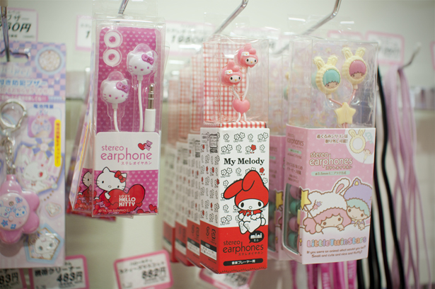 Sanrio earbuds