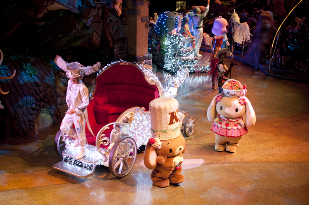 Sanrio Puroland parade