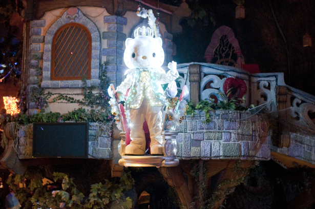 Daniel in Sanrio Puroland parade