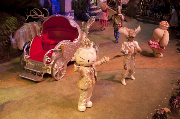 Sanrio Puroland parade