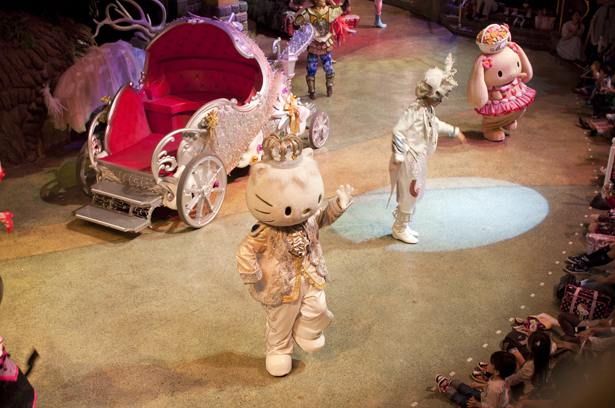 Sanrio Puroland parade