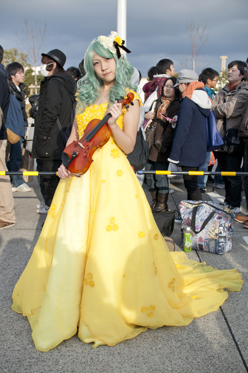 Cosplay at Comiket 83